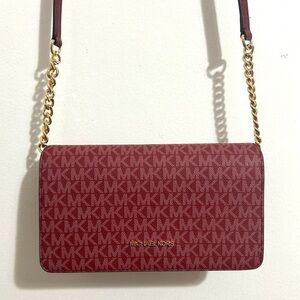 NWT Michael Kors Jet Set Medium Signature Logo‎ Crossbody Bag